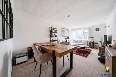 1 bedroom flat for sale, Warren Road, Surrey GU1