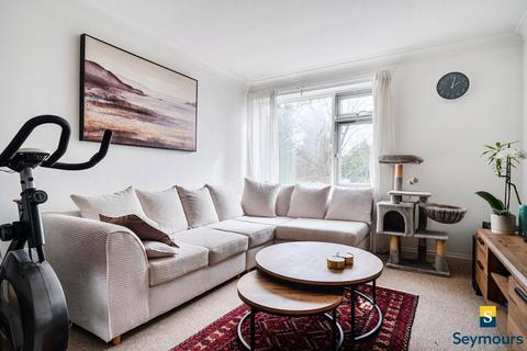 1 bedroom flat for sale, Warren Road, Surrey GU1