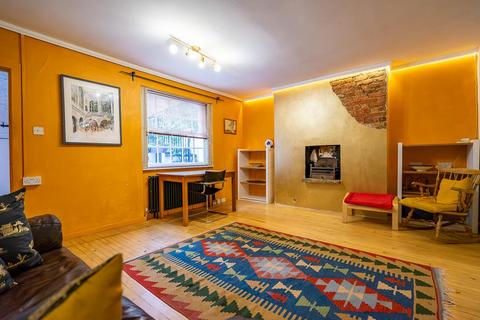 1 bedroom apartment for sale, Albert Street, Regents Park, NW1