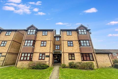 1 bedroom flat for sale, Snowdon Close, Eastbourne