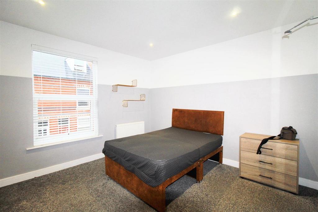Room 3.jpg