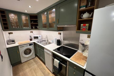 2 bedroom ground floor maisonette to rent, Lancefield Quay, Glasgow, G3