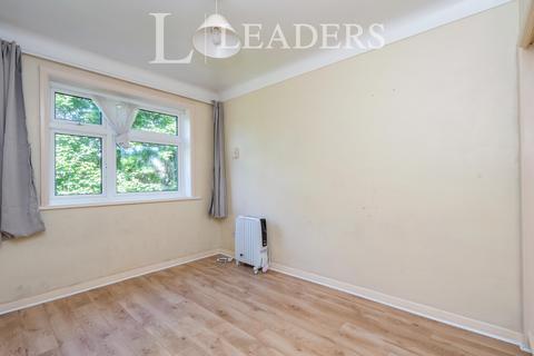 3 bedroom flat to rent, Bassett Court, Bassett Avenue, SO16