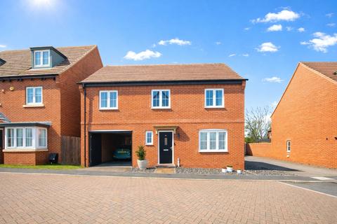 4 bedroom detached house for sale, St. Helens Lane, Appleby Magna, Swadlincote, Leicestershire, DE12