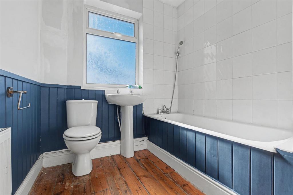 Bathroom.jpeg