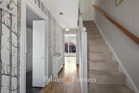2 bedroom terraced house for sale, Rose Allen Avenue, Colchester, Essex, CO2