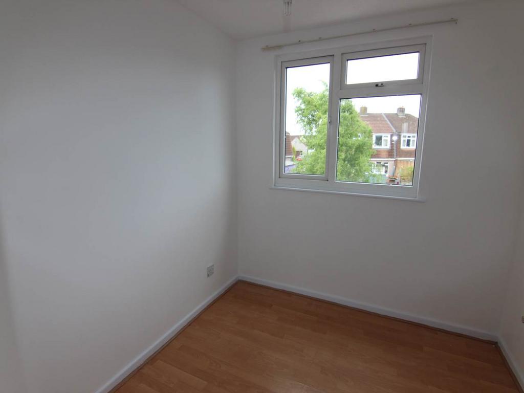 Colyton 4 bed 3