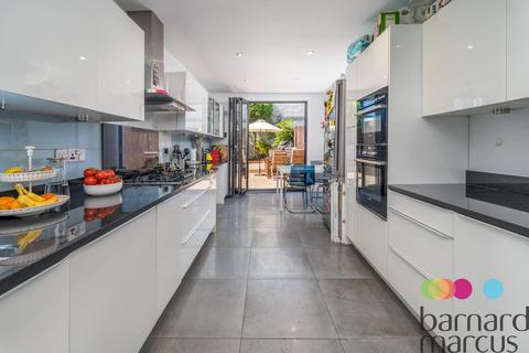 5 bedroom house to rent, Pembroke Road, Muswell Hill