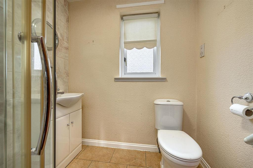 9 Heathpark Place Selkirk 26.JPG