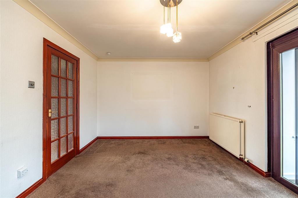 9 Heathpark Place Selkirk 15.JPG