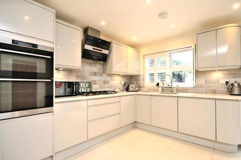 undefined, Cambridge Road North, London, W4