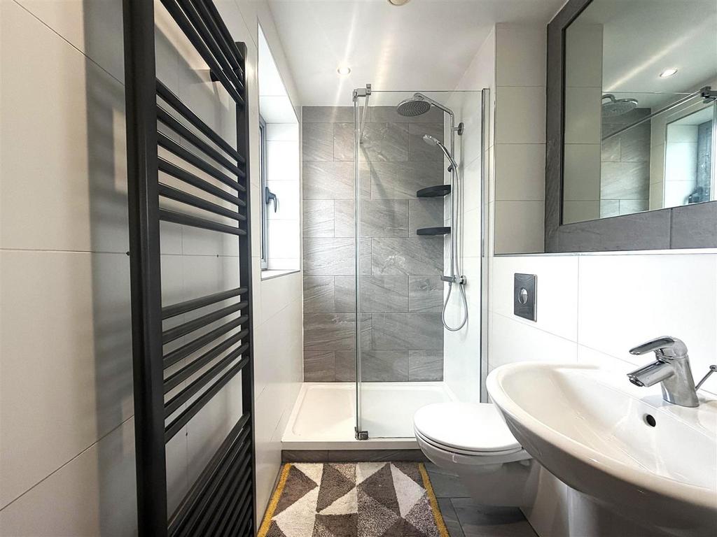 En-suite.jpeg