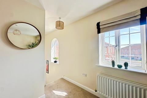 1 bedroom flat for sale, Beaumaris Court, Longbenton, Newcastle upon Tyne, NE12