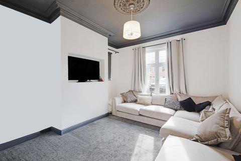 3 bedroom detached house for sale, Sleaford Road, PE21