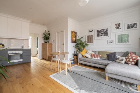 undefined, Melrose Road Putney SW18