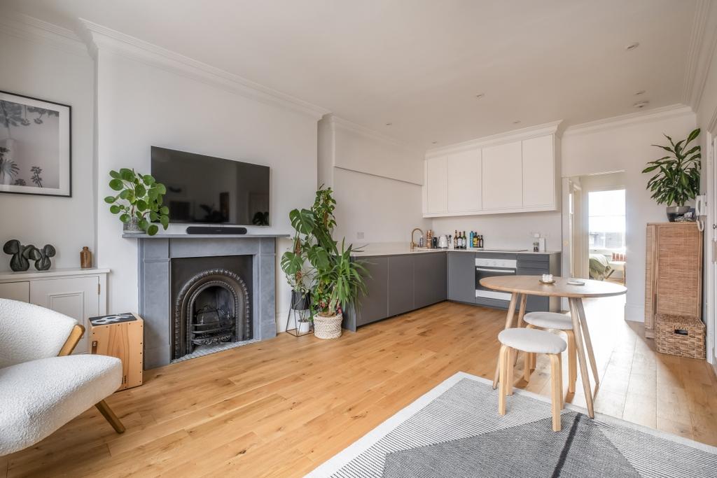 15 C-Melrose-Road-08