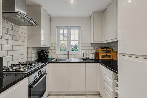 undefined, Fawcett Close, London, SW16