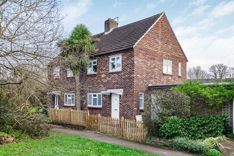 2 bedroom semi-detached house for sale, Markway, Lower Sunbury, TW16