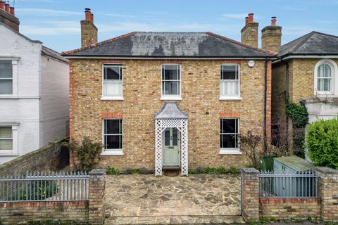undefined, Park Road, East Molesey, KT8