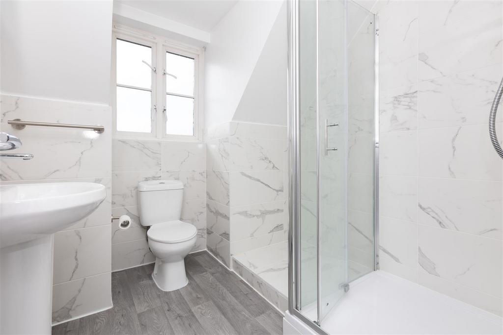 Family Shower Room