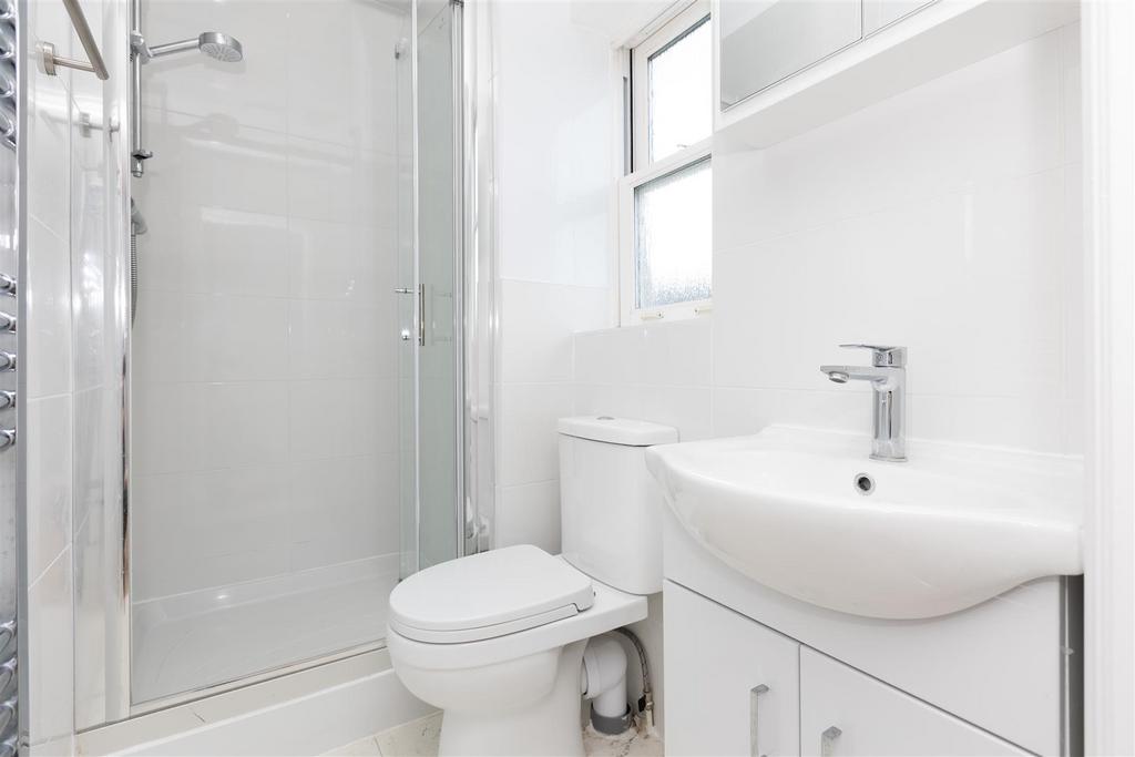 Master En-Suite