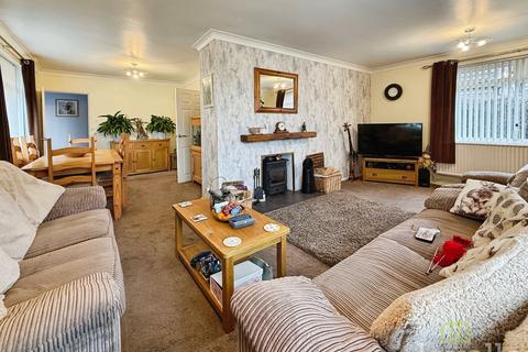 3 bedroom detached bungalow for sale, Vauxhall Road, Bracebridge Heath LN4