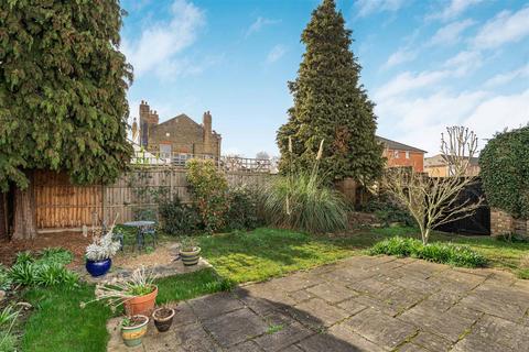 undefined, Deacon Road, Kingston Upon Thames KT2
