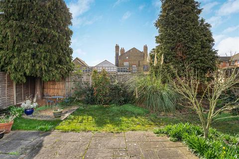 undefined, Deacon Road, Kingston Upon Thames KT2