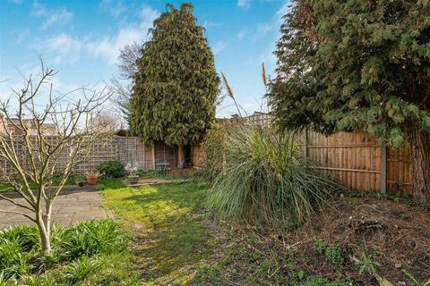 undefined, Deacon Road, Kingston Upon Thames KT2