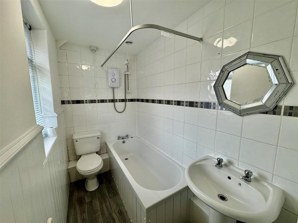 Bathroom/w.c.