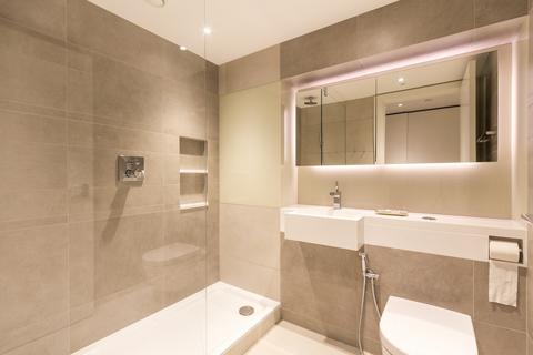 3 bedroom apartment to rent, Riverlight Quay, London, SW11