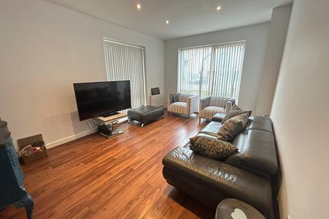 4 bedroom apartment to rent, Sparrowhawk Way, Newhall, HARLOW