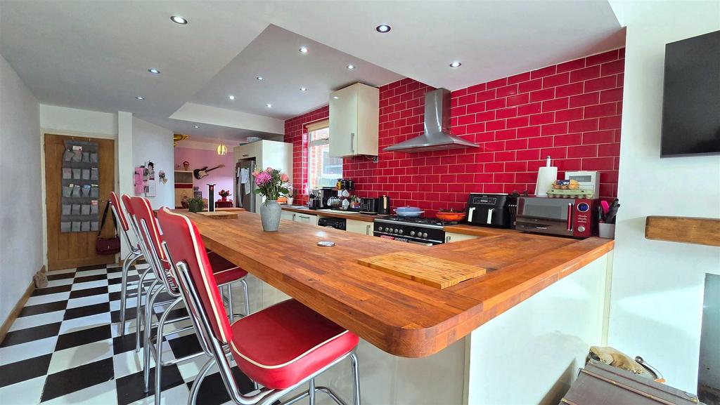 Kitchen/Snug/Diner