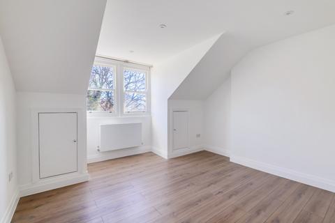 2 bedroom flat to rent, Muswell Hill Road, London, N10