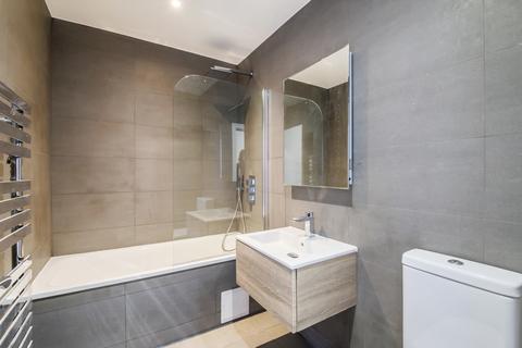 2 bedroom flat to rent, Muswell Hill Road, London, N10