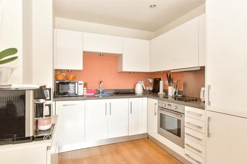 1 bedroom flat for sale, The Boathouse, Gillingham ME7