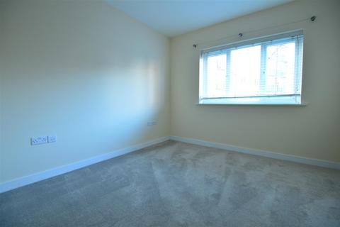 1 bedroom apartment to rent, Aspects Court, Windsor Road, Slough