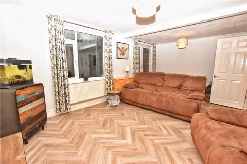 undefined, Edale Close, Glossop, Derbyshire, SK13