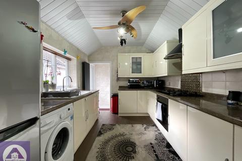 2 bedroom terraced house for sale, Glandwr Street, Abertillery