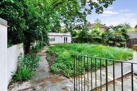 1 bedroom apartment to rent, Totteridge Lane, LONDON
