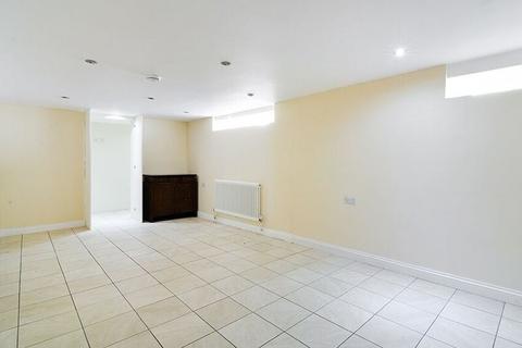 1 bedroom apartment to rent, Totteridge Lane, LONDON