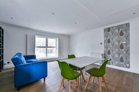 1 bedroom flat to rent, Melville Place, Islington, London, N1