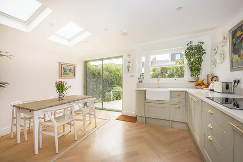 undefined, Longfield Street Southfields SW18