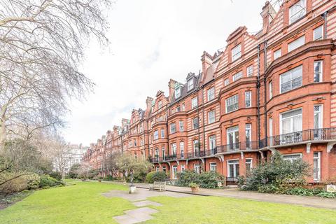 undefined, Sloane Gardens, Sloane Square, London, SW1W