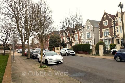 2 bedroom apartment for sale, Outram Road, Southsea, Hampshire