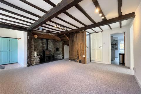 3 bedroom link detached house to rent, Glyn-Brochan, Llanidloes