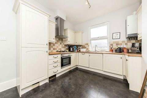 undefined, Queens Road, Weybridge KT13