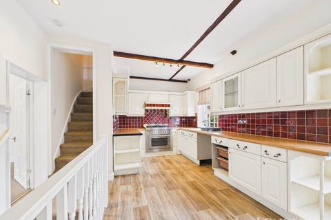 3 bedroom apartment to rent, London Street, Swaffham