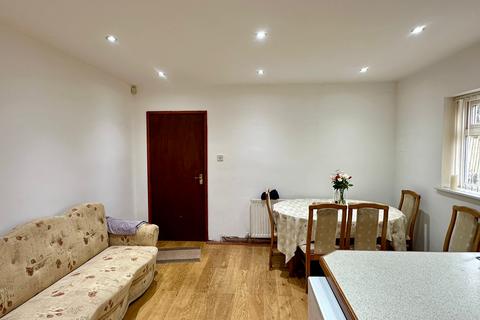 4 bedroom semi-detached house for sale, kingsway,rochdale