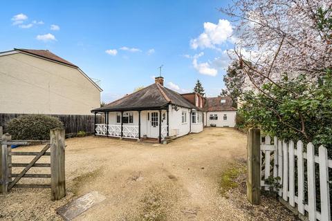 undefined, Henley Avenue,  Iffley,  OX4